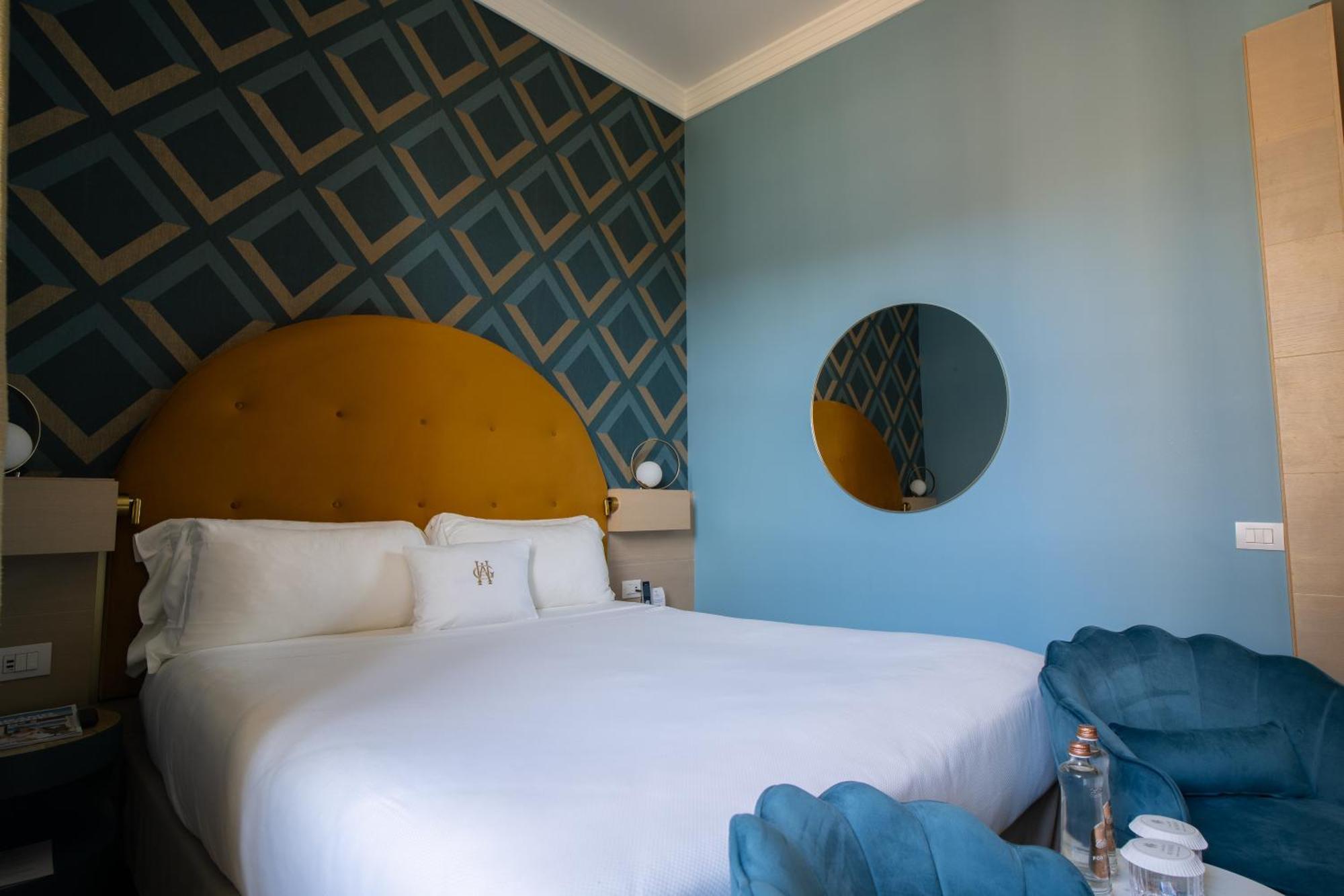 Superior Double or Twin Room Mountain View